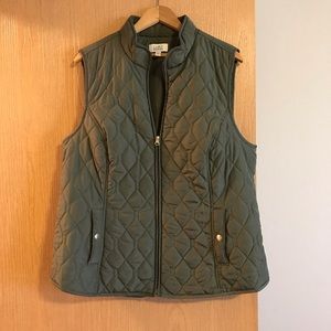Croft and Barrow Puffer Vest